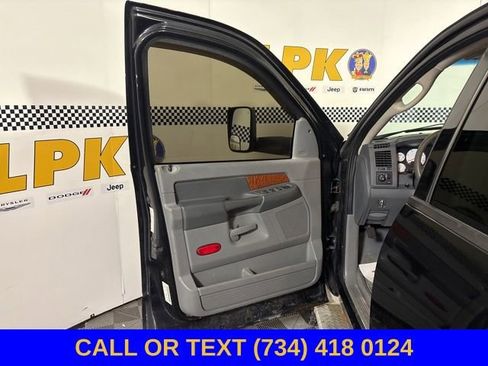 Used 2006 Dodge Ram 3500 Truck SLT w/ Light Group AWD/4WD image 9