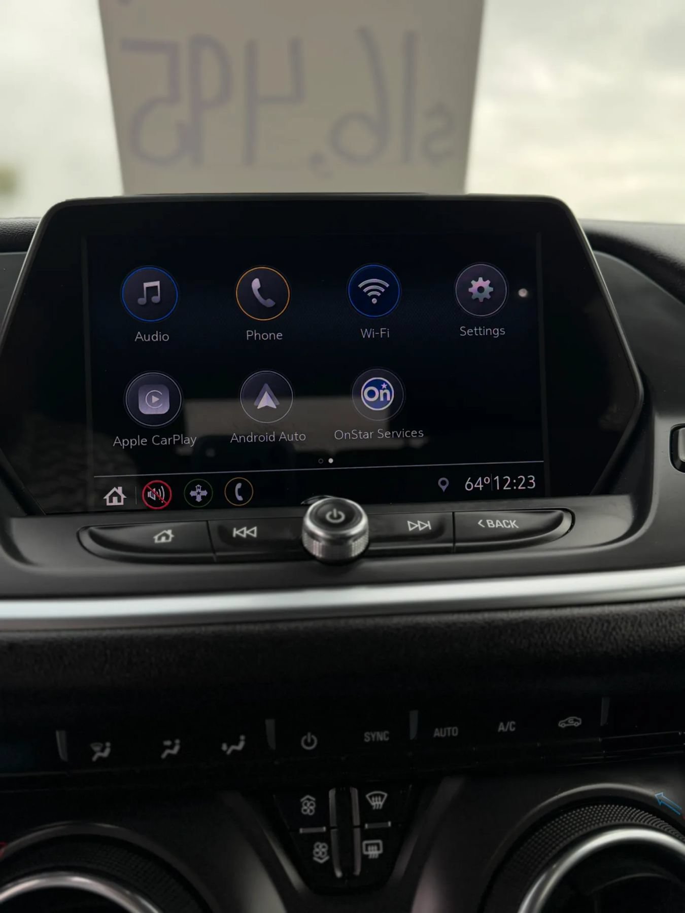 Used 2020 Chevrolet Blazer LT FWD image 17