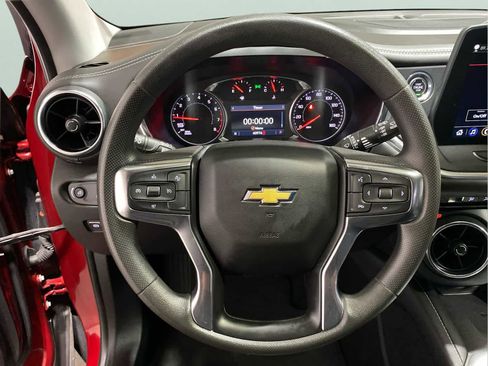 Used 2024 Chevrolet Blazer LT w/ Convenience Package image 9