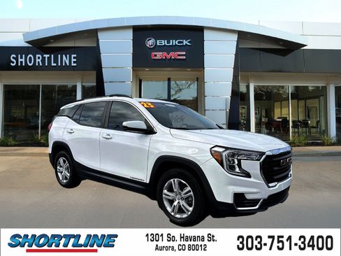 Used 2023 GMC Terrain SLE AWD/4WD image 1