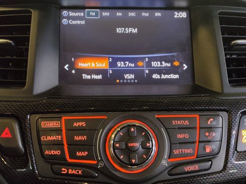 Used 2020 Nissan Pathfinder SL FWD image 25