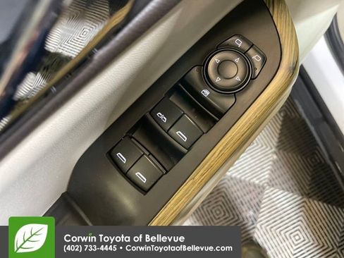 Used 2019 GMC Acadia Denali w/ Technology Package image 11