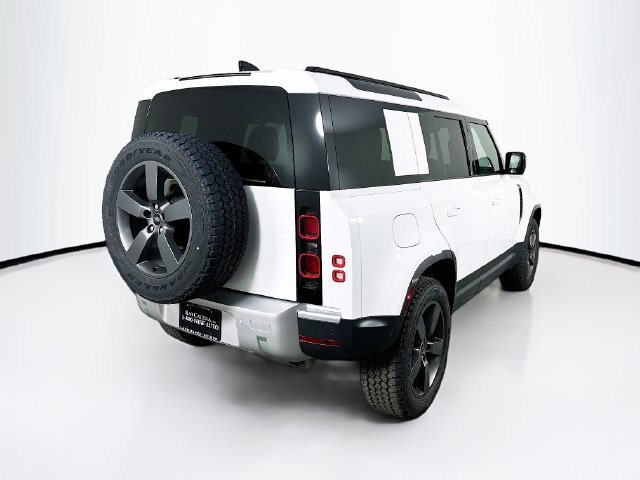 New 2025 Land Rover Defender 110 S AWD/4WD image 5