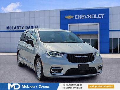 Used 2024 Chrysler Pacifica Touring-L