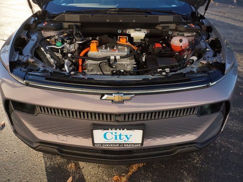 New 2026 Chevrolet Equinox EV LT image 25