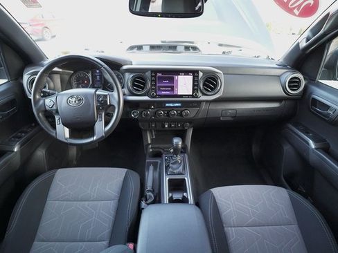 Certified 2022 Toyota Tacoma TRD Sport image 23