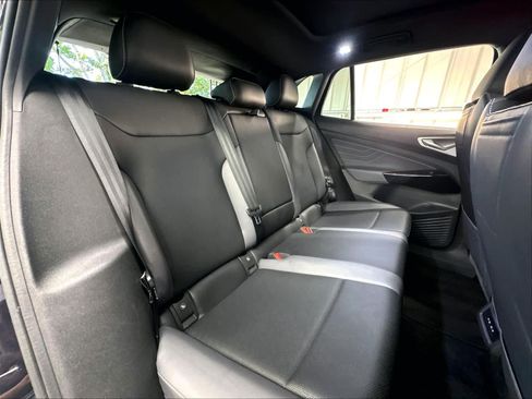 Used 2023 Volkswagen ID.4 Pro S AWD/4WD image 28