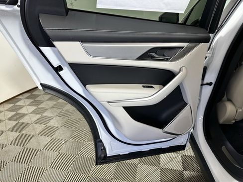 New 2026 Jaguar F-PACE R-Dynamic S image 15