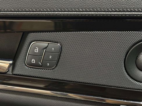 Certified 2021 Lincoln Nautilus Reserve w/ Equipment Group 201A image 9