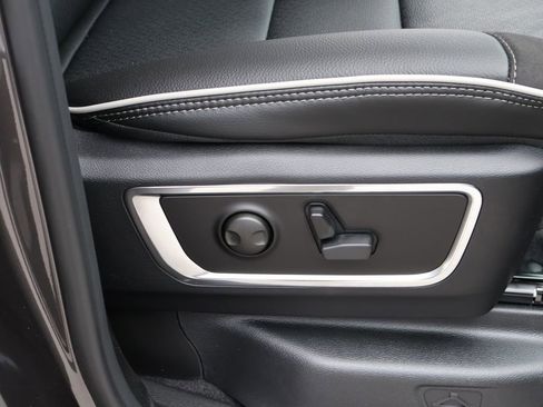 New 2026 RAM 1500 Laramie w/ Bed Utility Group image 10