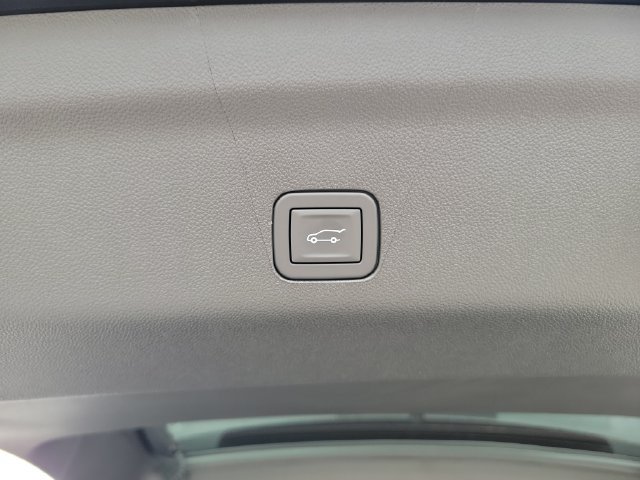 New 2026 Chevrolet Tahoe High Country AWD/4WD image 10