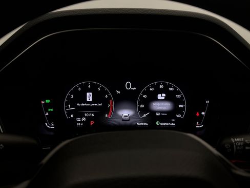 Used 2025 Acura Integra FWD image 9