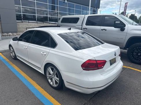 Used 2013 Volkswagen Passat TDI SE FWD image 7