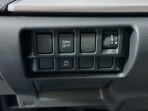 Used 2021 Subaru Forester Premium image 17