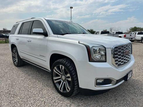 Used 2019 GMC Yukon Denali w/ Denali Ultimate Package AWD/4WD image 1