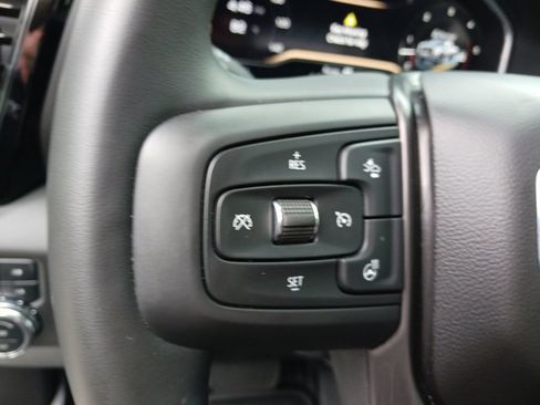 Used 2025 GMC Sierra 2500 AT4 AWD/4WD image 34
