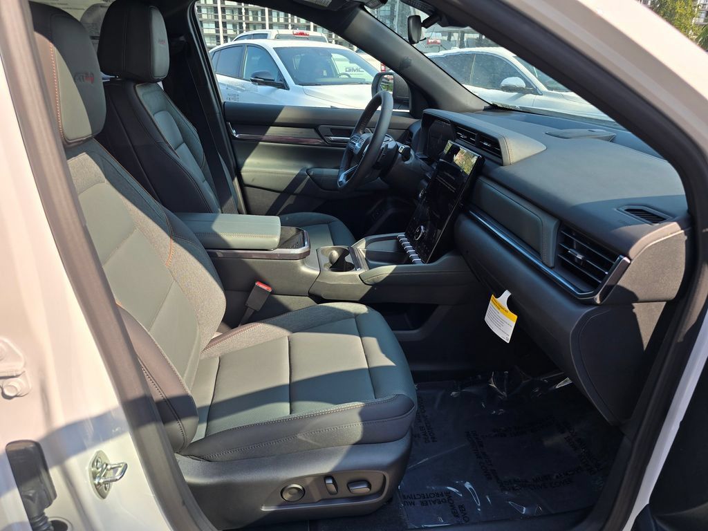 New 2026 GMC Terrain AT4 w/ Convenience Package III AWD/4WD image 11