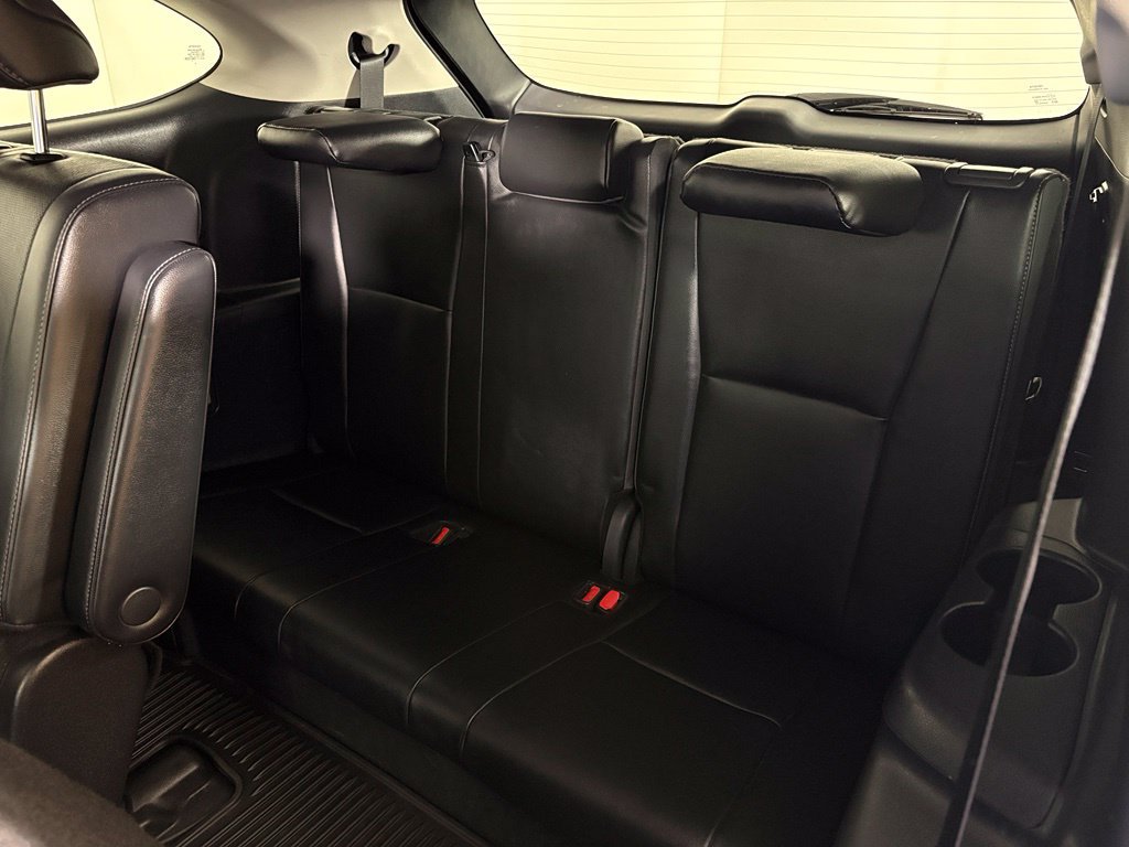 Used 2024 Toyota Highlander Limited AWD/4WD image 38