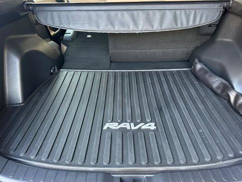 Used 2023 Toyota RAV4 XLE FWD image 18