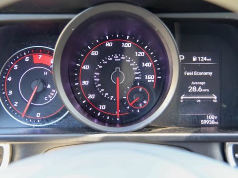 Used 2023 Hyundai Elantra SEL FWD image 11