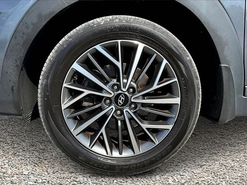 Used 2019 Hyundai Tucson Limited image 9