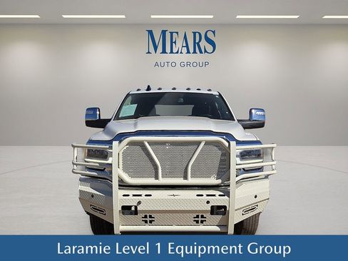Used 2024 RAM 3500 Laramie image 9