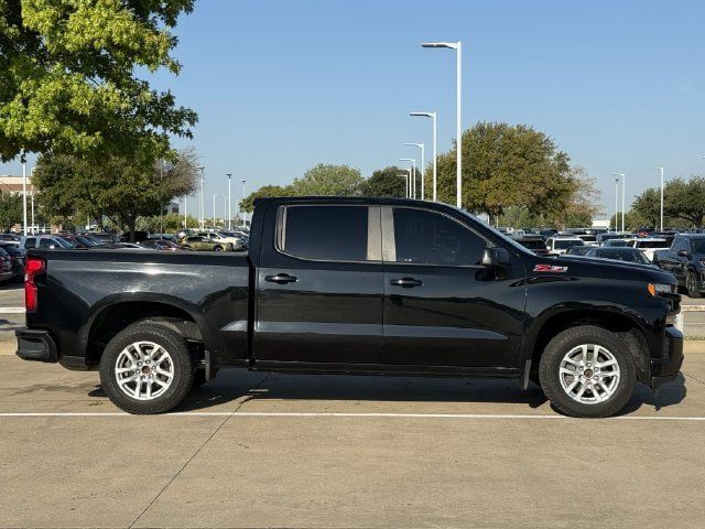 Used 2019 Chevrolet Silverado 1500 RST AWD/4WD image 3