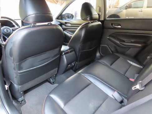 Used 2020 Nissan Altima 2.5 SR w/ Premium Package image 24