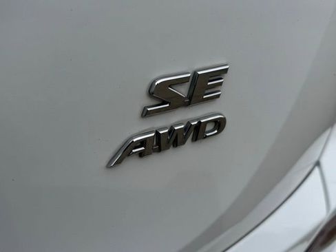 Certified 2018 Toyota RAV4 SE w/ Power Extra Value Package image 34