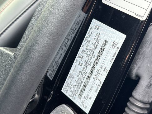 Used 2025 Ford Escape ST-Line FWD image 35