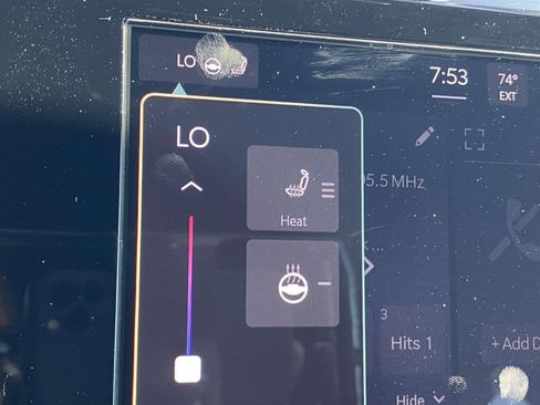 New 2025 Jeep Grand Cherokee Altitude image 6