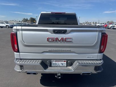 Certified 2022 GMC Sierra 1500 SLT w/ SLT Premium Package