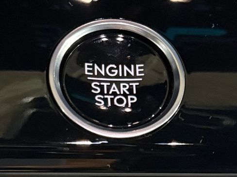 New 2026 Lincoln Navigator Reserve w/ Jet Appearance Package AWD/4WD image 83