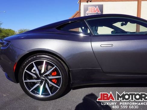 Used 2020 Aston Martin DB11 Coupe image 49