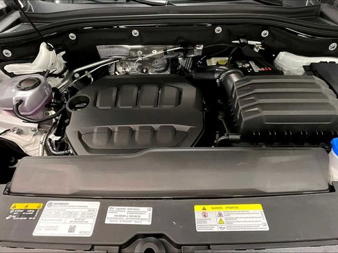 New 2026 Volkswagen Atlas SEL image 13