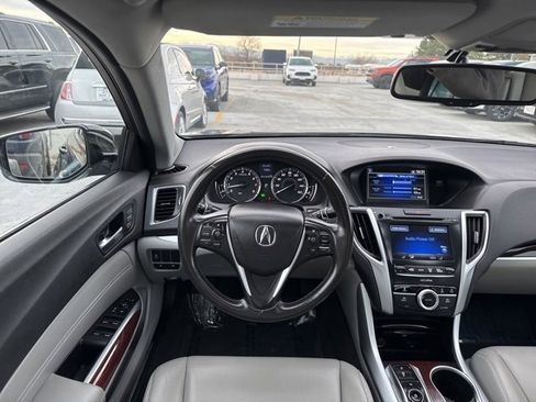 Used 2015 Acura TLX V6 image 21