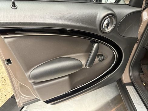 Used 2011 MINI Cooper Countryman image 28