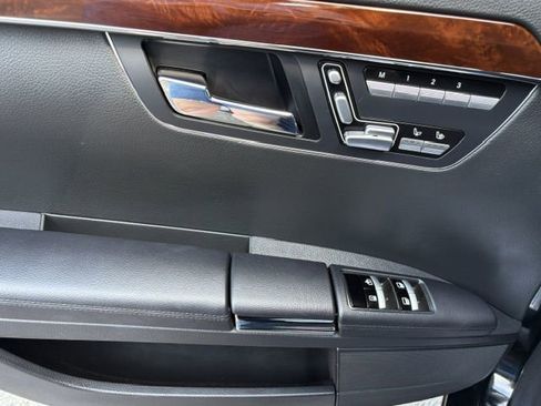 Used 2013 Mercedes-Benz S 550 4MATIC image 17