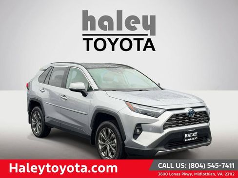 Used 2022 Toyota RAV4 Limited AWD/4WD image 1