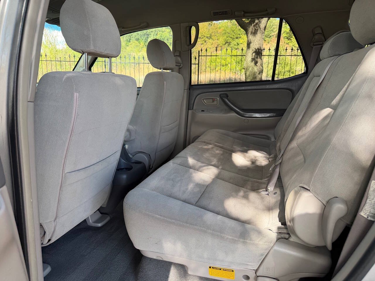 Used 2005 Toyota Sequoia SR5 w/ Towing Pkg RWD image 22