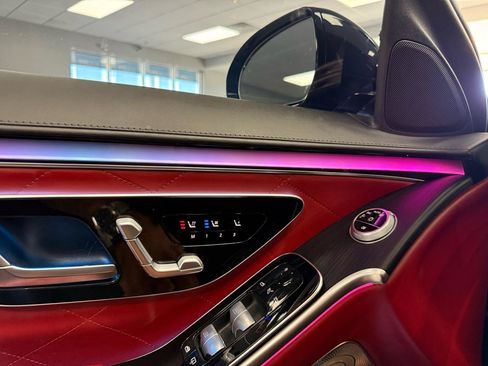 Used 2023 Mercedes-Benz S 500 4MATIC image 11