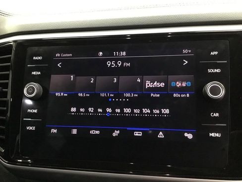 Used 2023 Volkswagen Atlas SE AWD/4WD image 26
