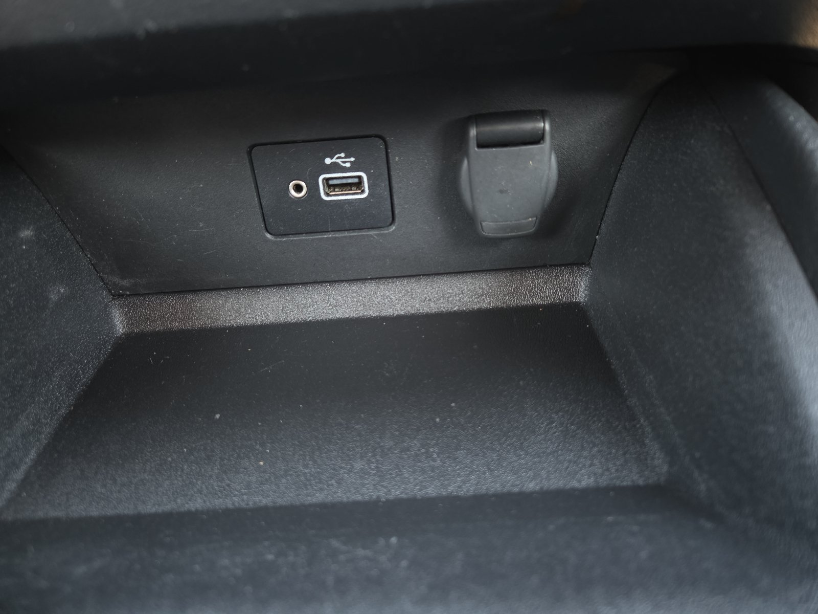 Used 2024 Nissan Altima 2.5 S FWD image 22