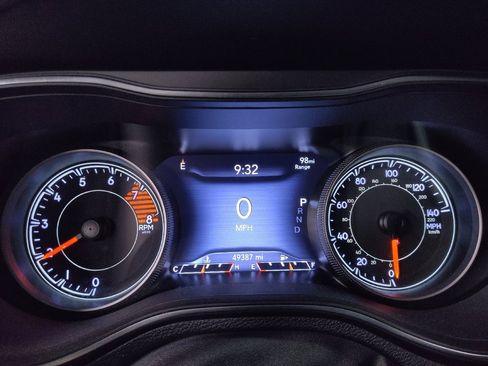 Used 2020 Jeep Cherokee Trailhawk w/ Cold Weather Group image 23