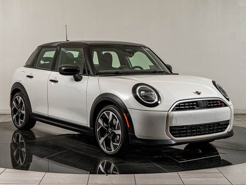 Certified 2025 MINI Cooper S FWD image 3