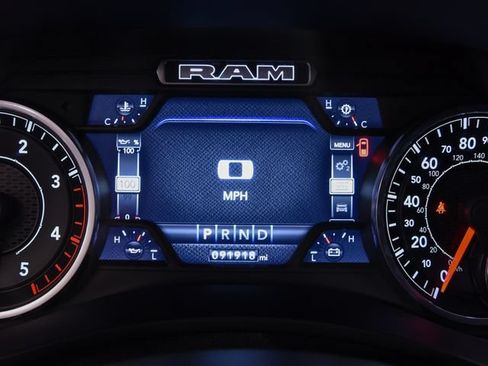 Used 2022 RAM 2500 Laramie AWD/4WD image 14