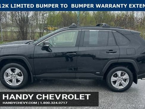 Used 2025 Toyota RAV4 XLE w/ Convenience Package AWD/4WD image 6