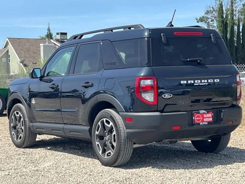 Used 2023 Ford Bronco Sport Outer Banks w/ Tech Package AWD/4WD image 7