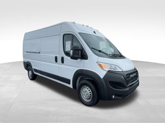 Used 2024 RAM ProMaster 2500 w/ Convenience Group FWD video 2