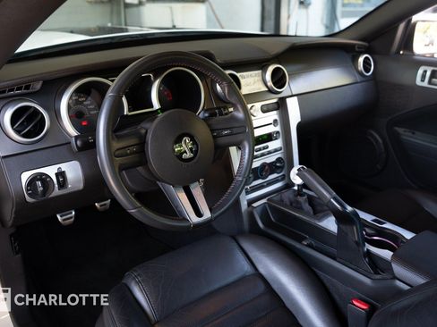 Used 2008 Ford Mustang Shelby GT500 RWD image 22